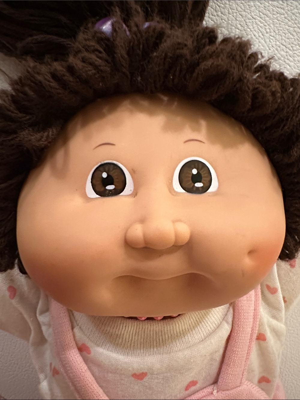Rare Cabbage Patch Kid Girl with Pink Overalls Accessories - Picture 3 of 11